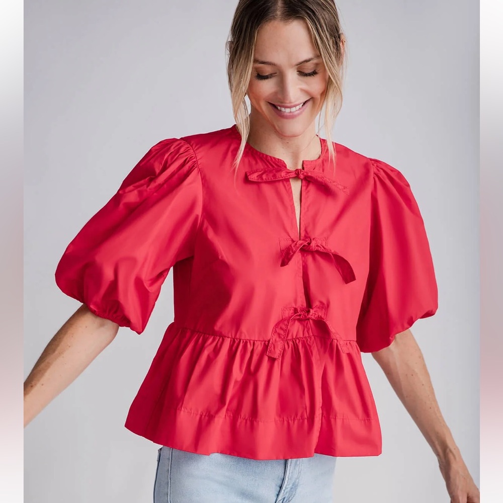 Olivaceous Alice Top